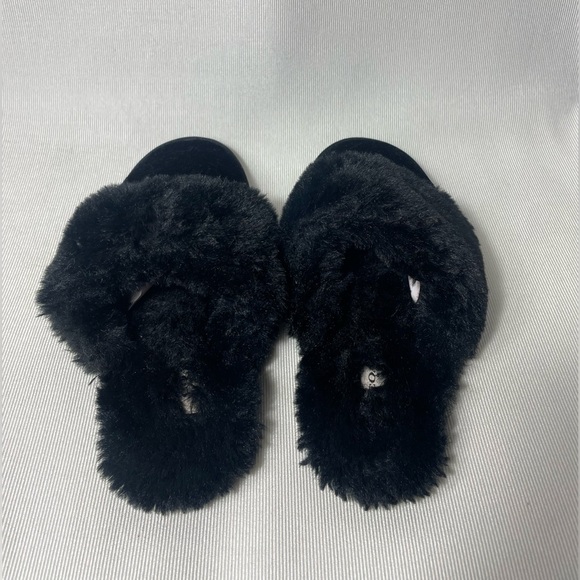 COUCH Velvet Faux Zuri Slippers in Black, size 8B - Picture 7 of 8